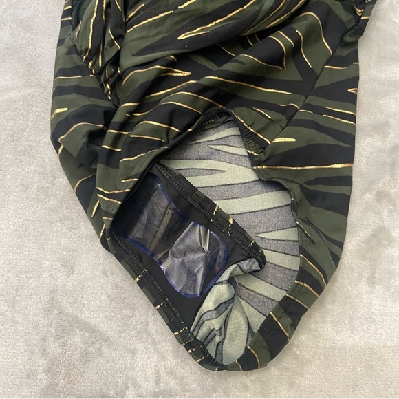 New! Miraclesuit Seabra Revele One Piece Swimsuit green 24089 - Picture 8 of 11